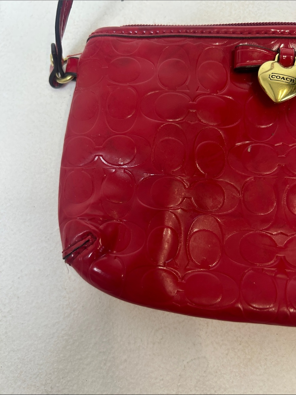 Coach Red Patent Leather Wristlet with Gold Heart Charm - Picture 2 of 3